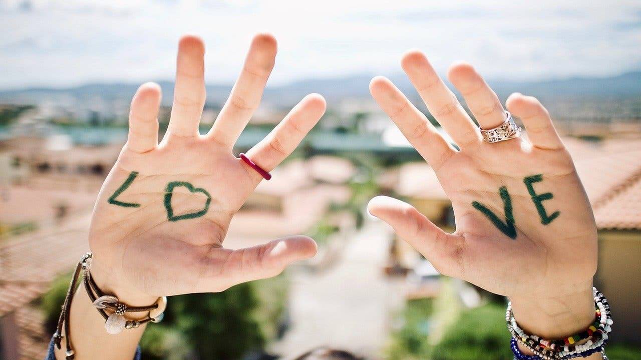 Empathy and Optimism: Simple Tips To Build Your Psychological Cleverness